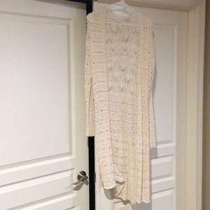 American Eagle cream sweater